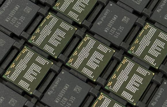 A Comparative Analysis: PMIC Voltage Regulator TPS54331DR vs. Competitors