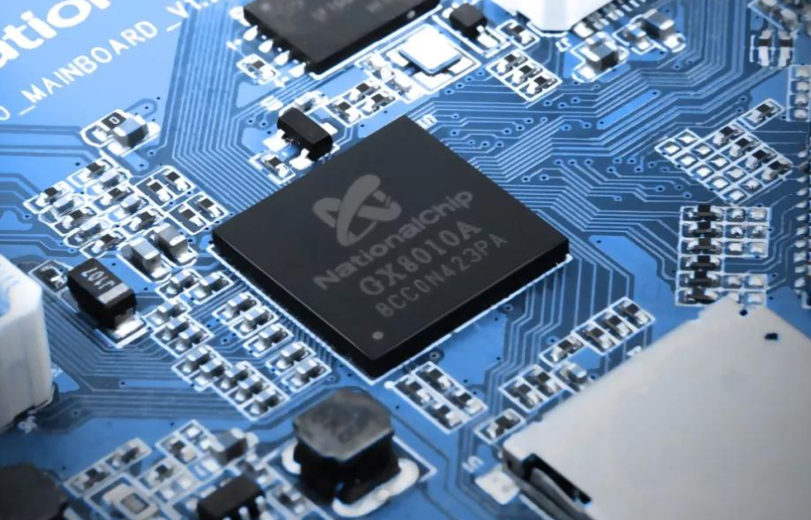 Analog Devices Inc DS3231SN#T&R: A High-Precision Industrial-Grade Real-Time Clock Chip Explained